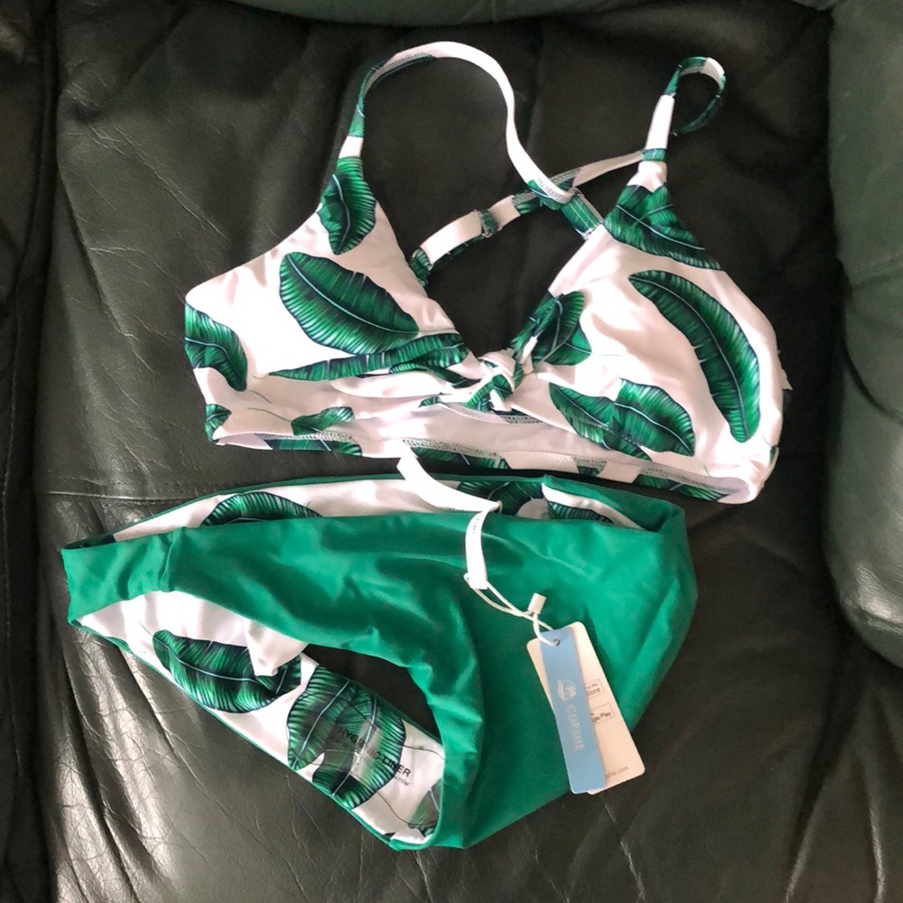 NWT Cupshe bikini with reversible bottoms